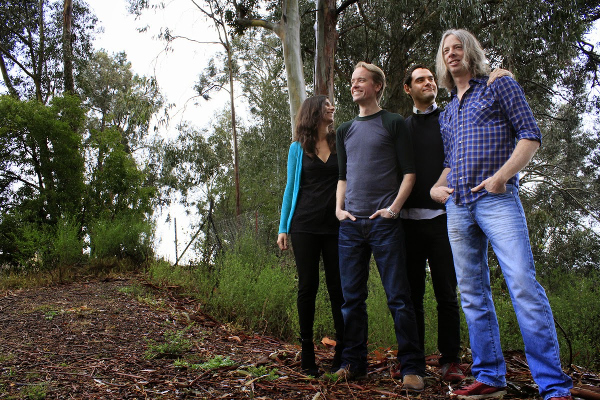 Rocky Raccoon Blog Banda Love Axe lança novo álbum