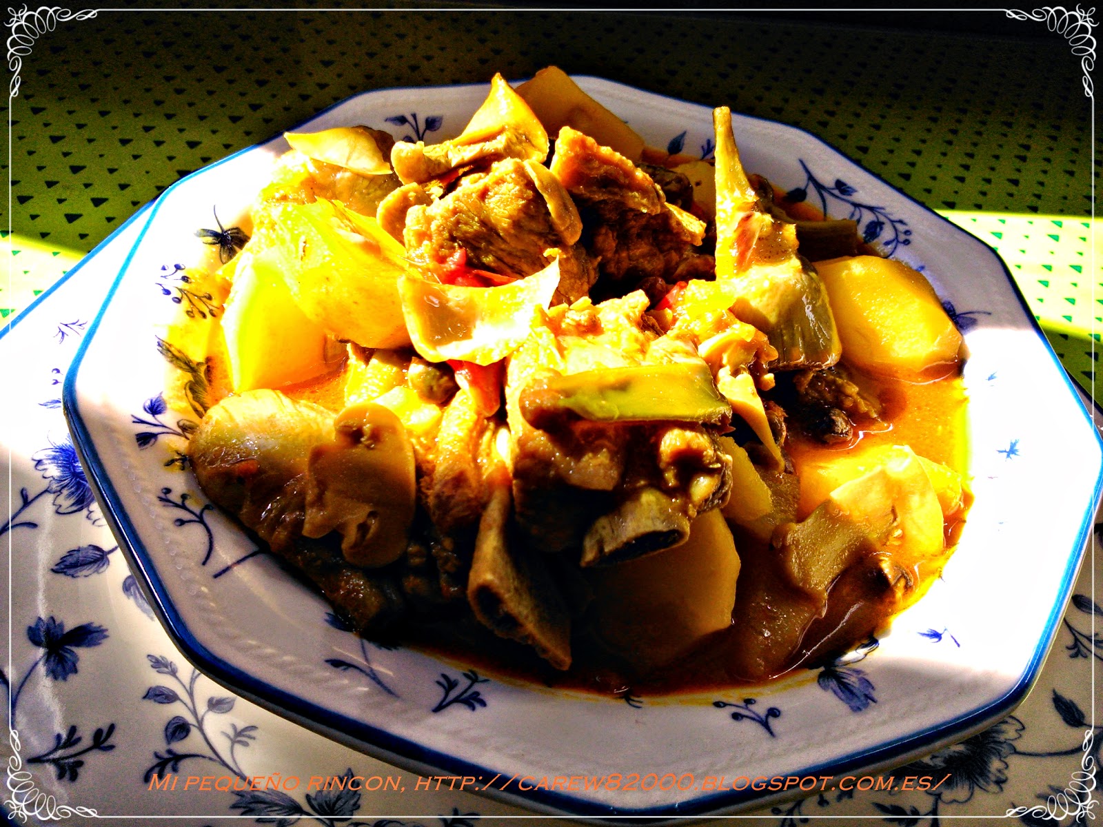 Costillas Con Patatas Y Alcachofas