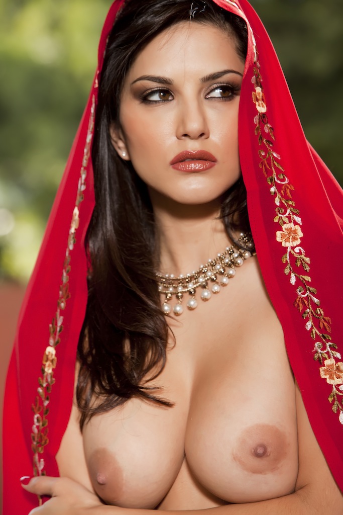 Nude pics of bollywood actress