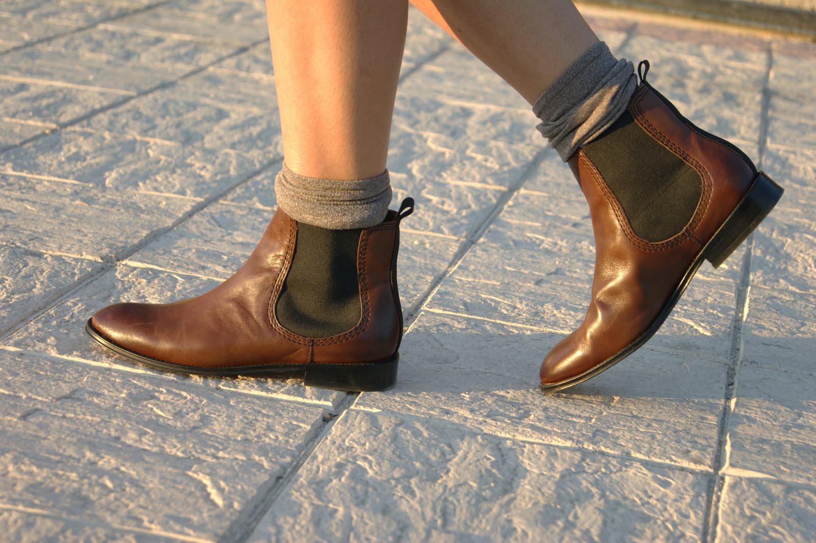 stylish walking boots
