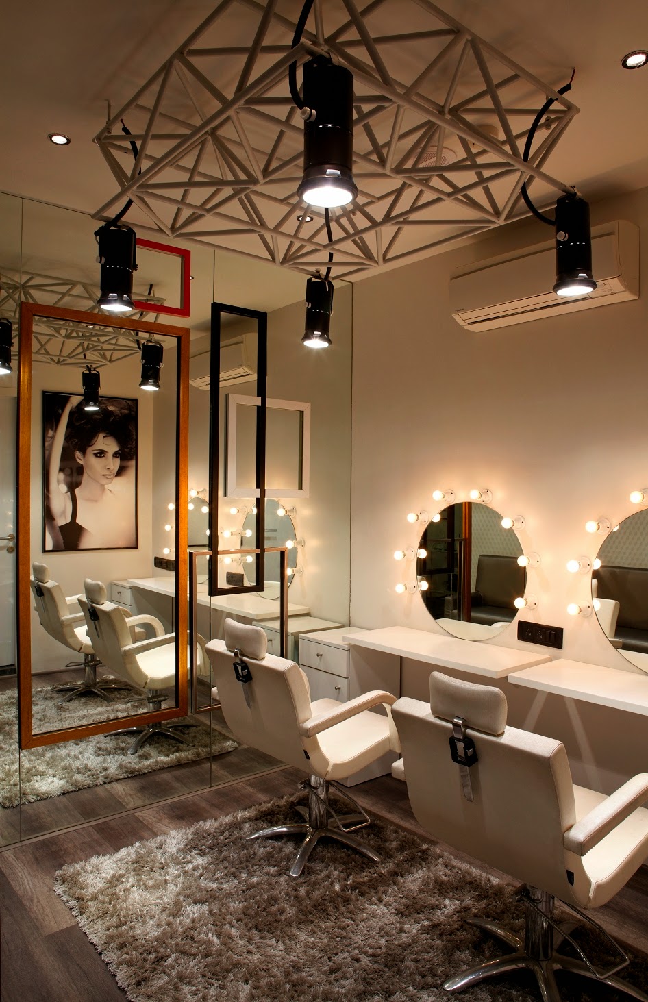 Lakmé Absolute Salon opens in Mumbai! GingerSnaps