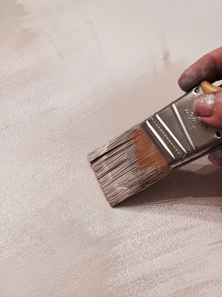 MuchoCrafts PAINTING OVER VENEER DIY TUTORIAL