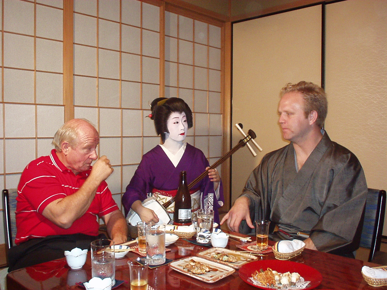 They are ribbons of shame! Japan The greatest hits...