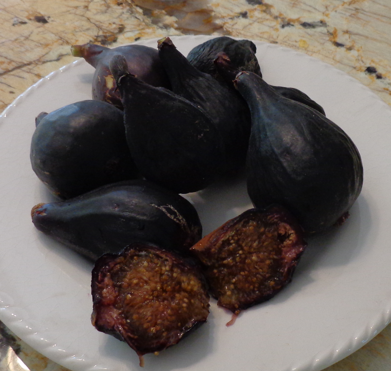 Petite negri figs