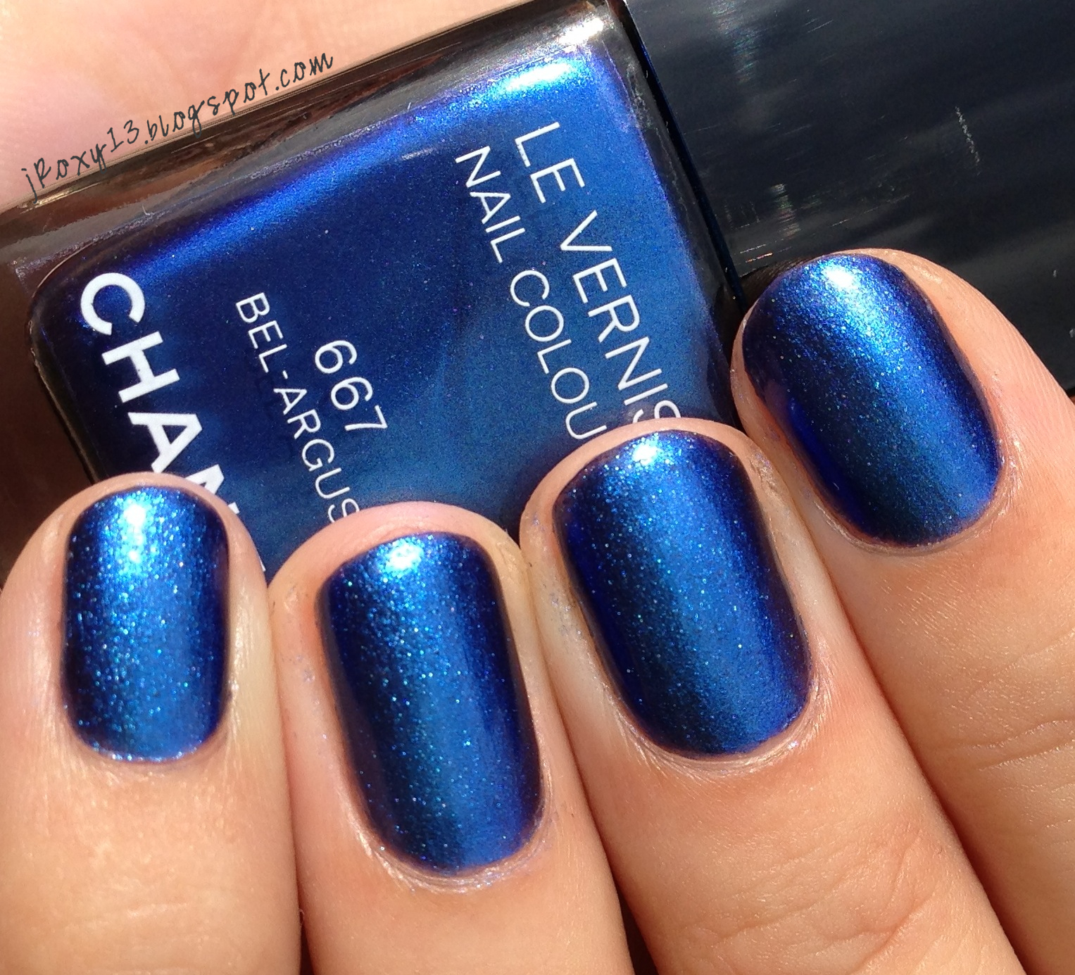 Chanel Le Vernis Longwear Nail Colours in Ballerina, Organdi