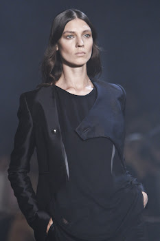 PRABAL GURUNG