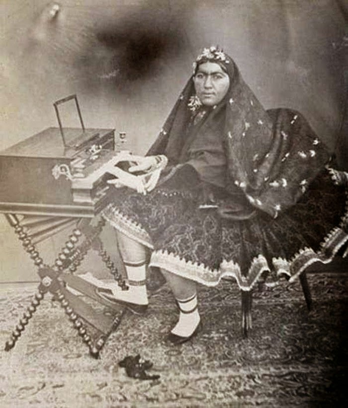 Oraj POYRAZ Hoş geldiniz!… 15 Gerçek fotoğraf. İran Şahı ve yaklaşık