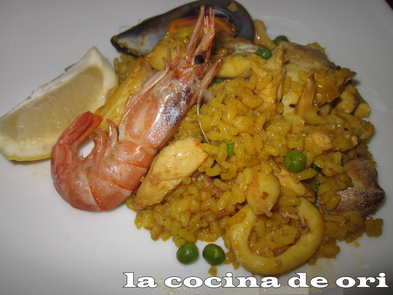 LA COCINA DE ORI PAELLA DE MARISCO AL HORNO