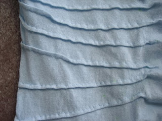 diy: camiseta con pliegues en el costado