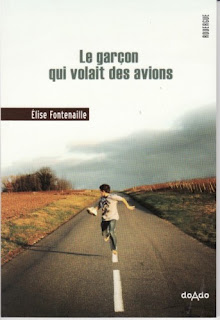 LE GARCON QUI VOLAIT DES AVIONS de Elise Fontenaille Le+garçon+qui+volait+des+avions+