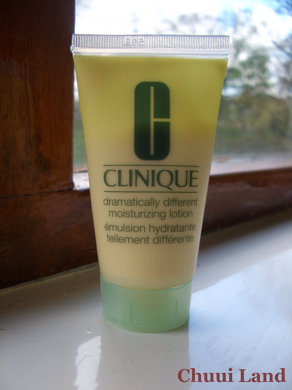 Chuui Land Review Clinique Dramatically Different Moisturising Lotion