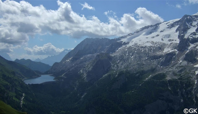 Unser Tagesziel, der Fedaisee (2053 m)