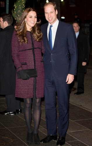 Kate Middleton   Στη Νέα Υόρκη, φορώντας το τέλειο holiday outfit