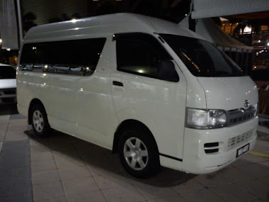 TOYOTA HIACE