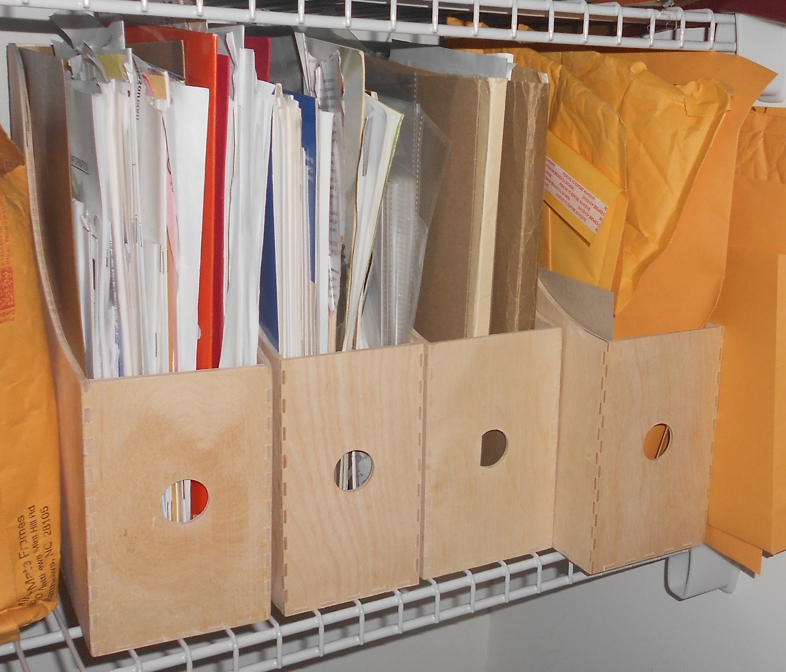 akawest Ikea KNUFF Magazine Holder Shelf