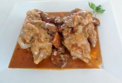 Manitas De Cerdo Con Rovellons