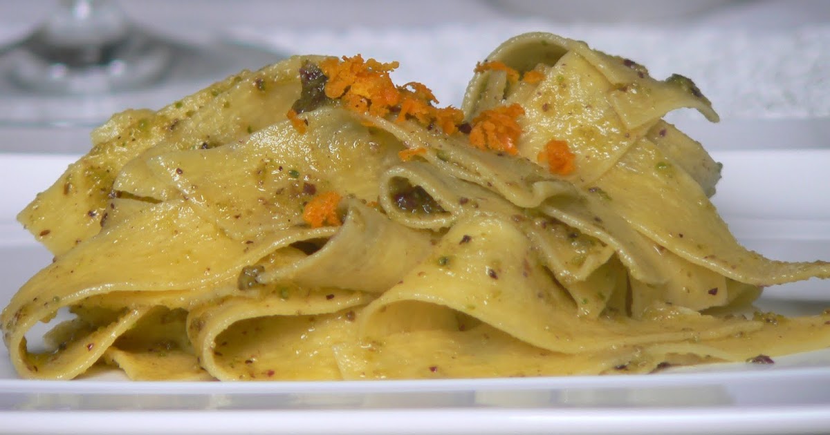 Pappardelle al pesto di pistacchio e scorza d'arancia UN KILO DI RICETTE