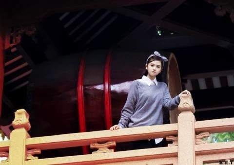 hoang-may-co-be-ngay-tho-1992.8 hoang-may-co-be-ngay-tho-1992.8