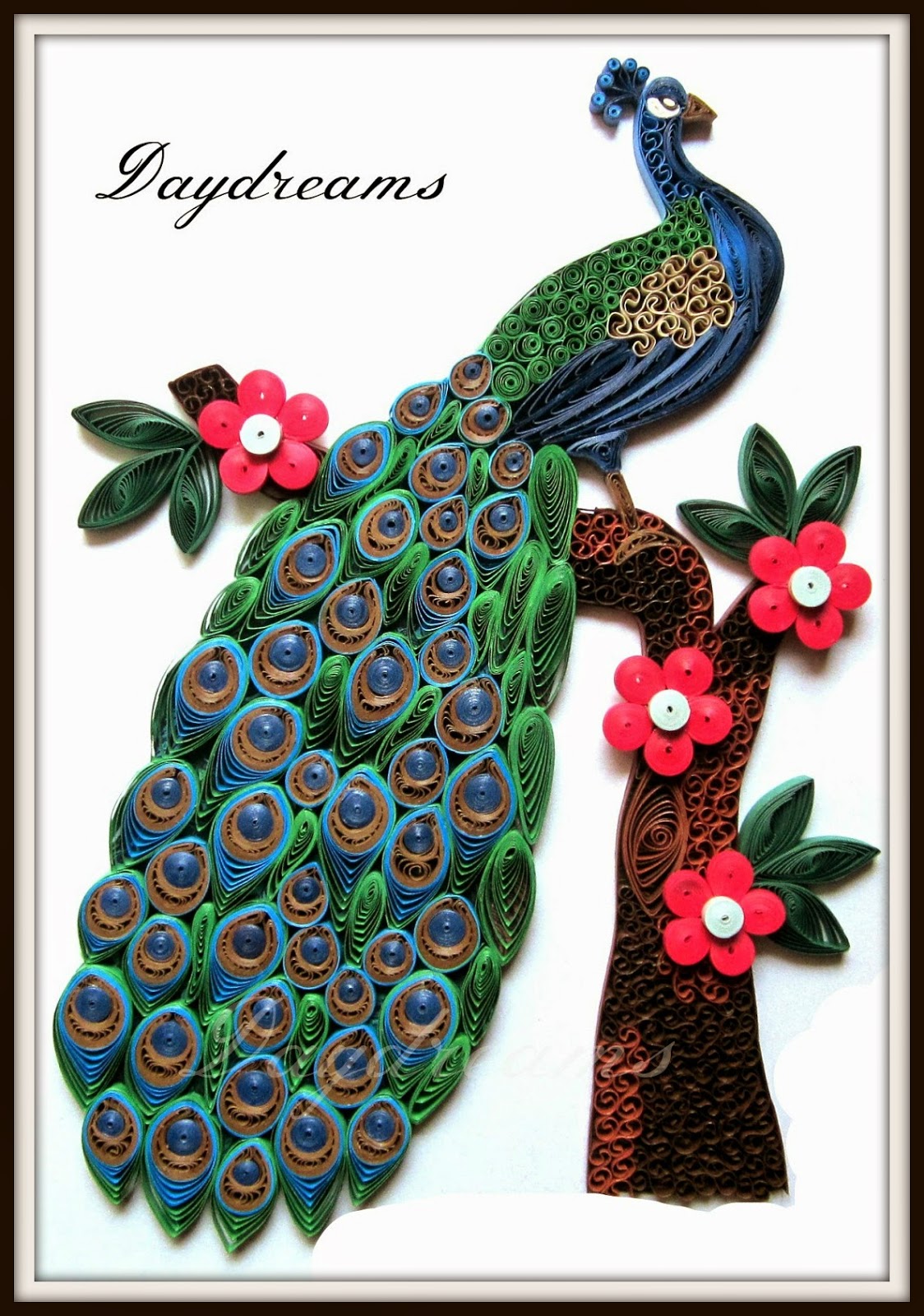DAYDREAMS Quilled peacock