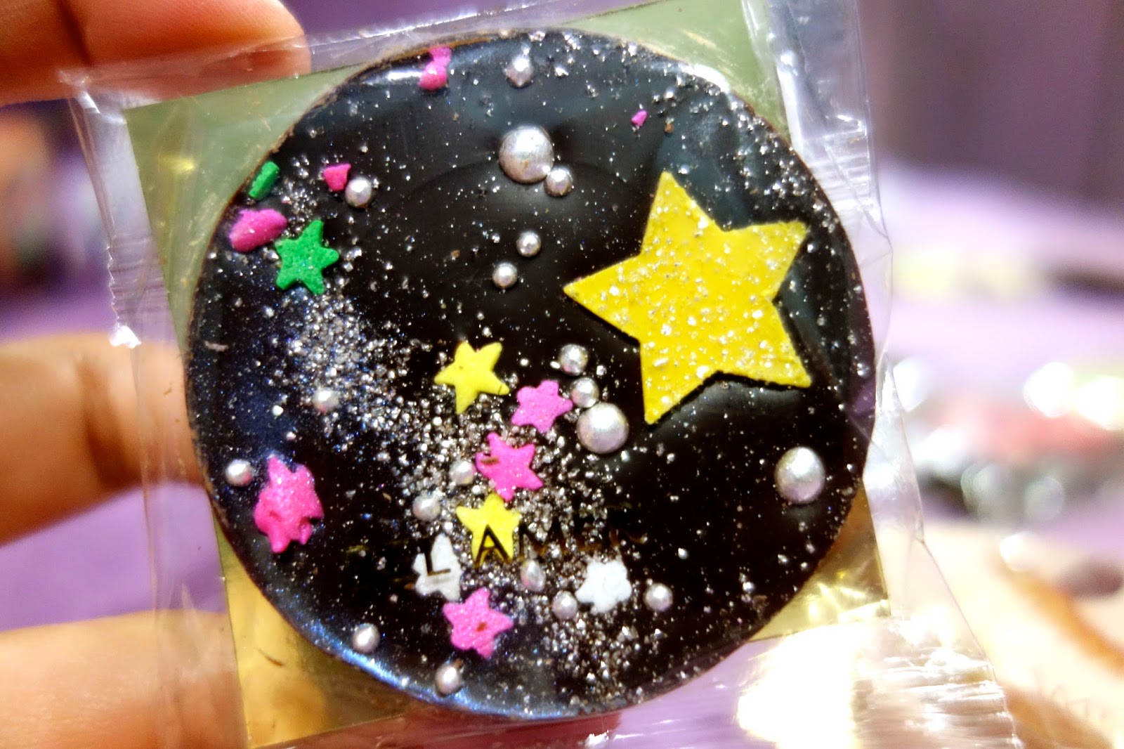 Jin Loves To Eat Chocolat Bel Amer