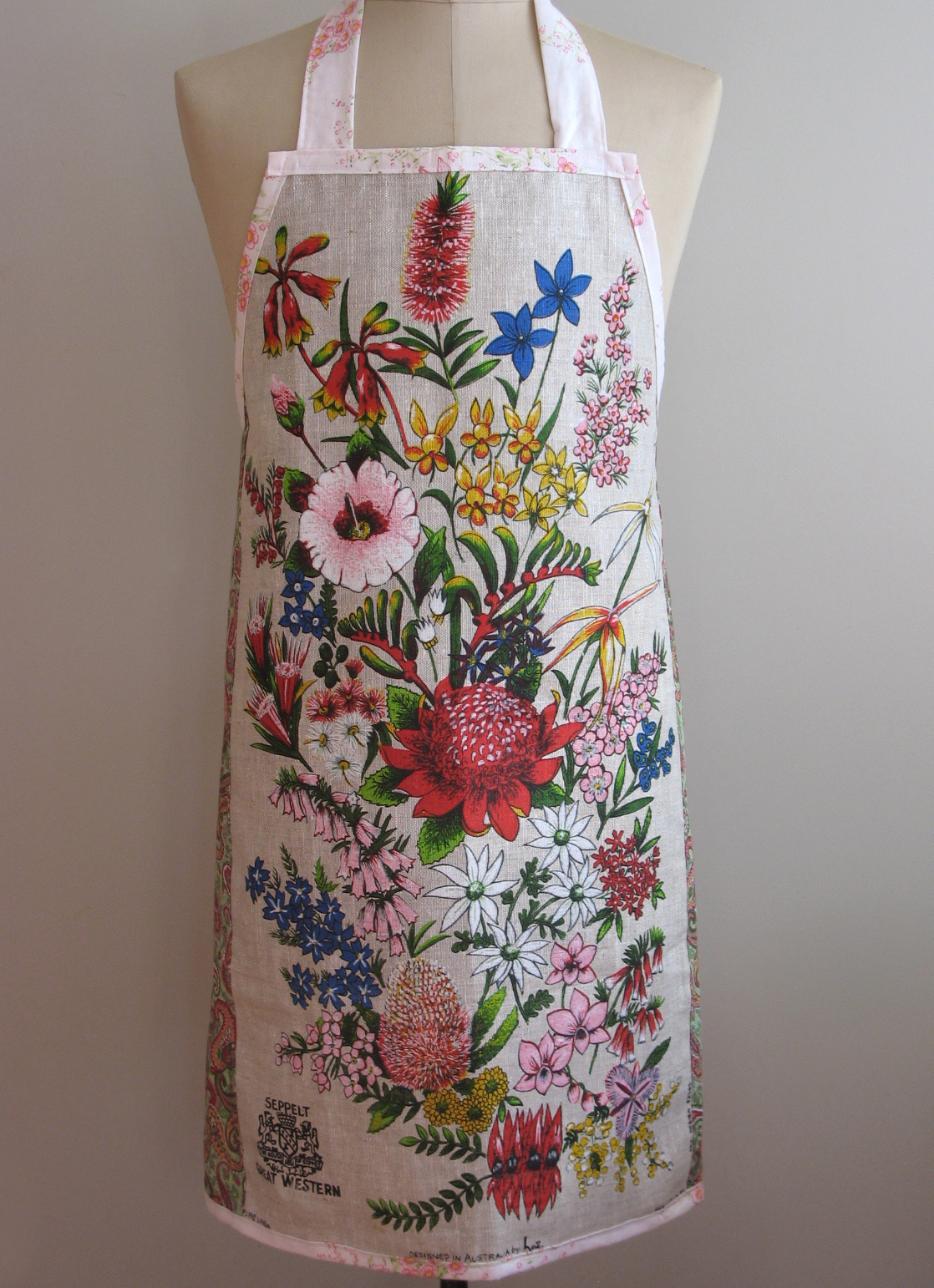 MerryGoRound Handmade Metro Retro Vintage Tea Towel Linen/Cotton