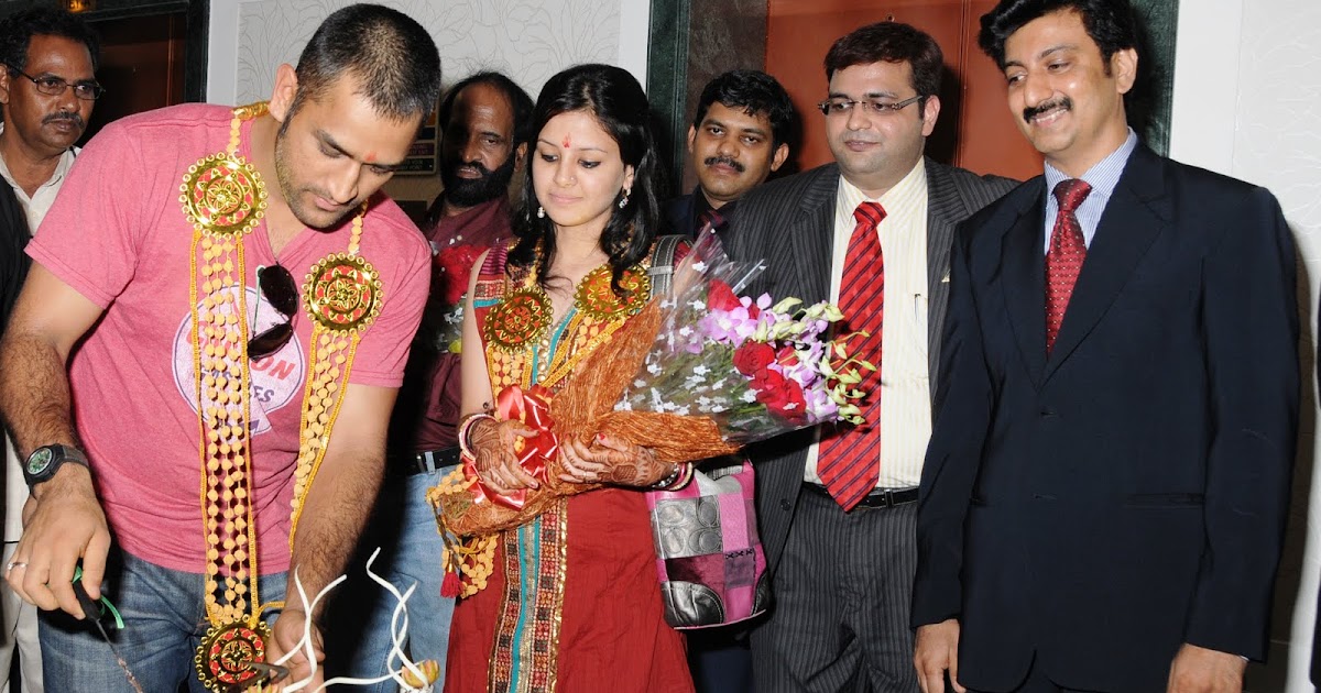 Happy Birthday Mahendra Singh Dhoni!!!