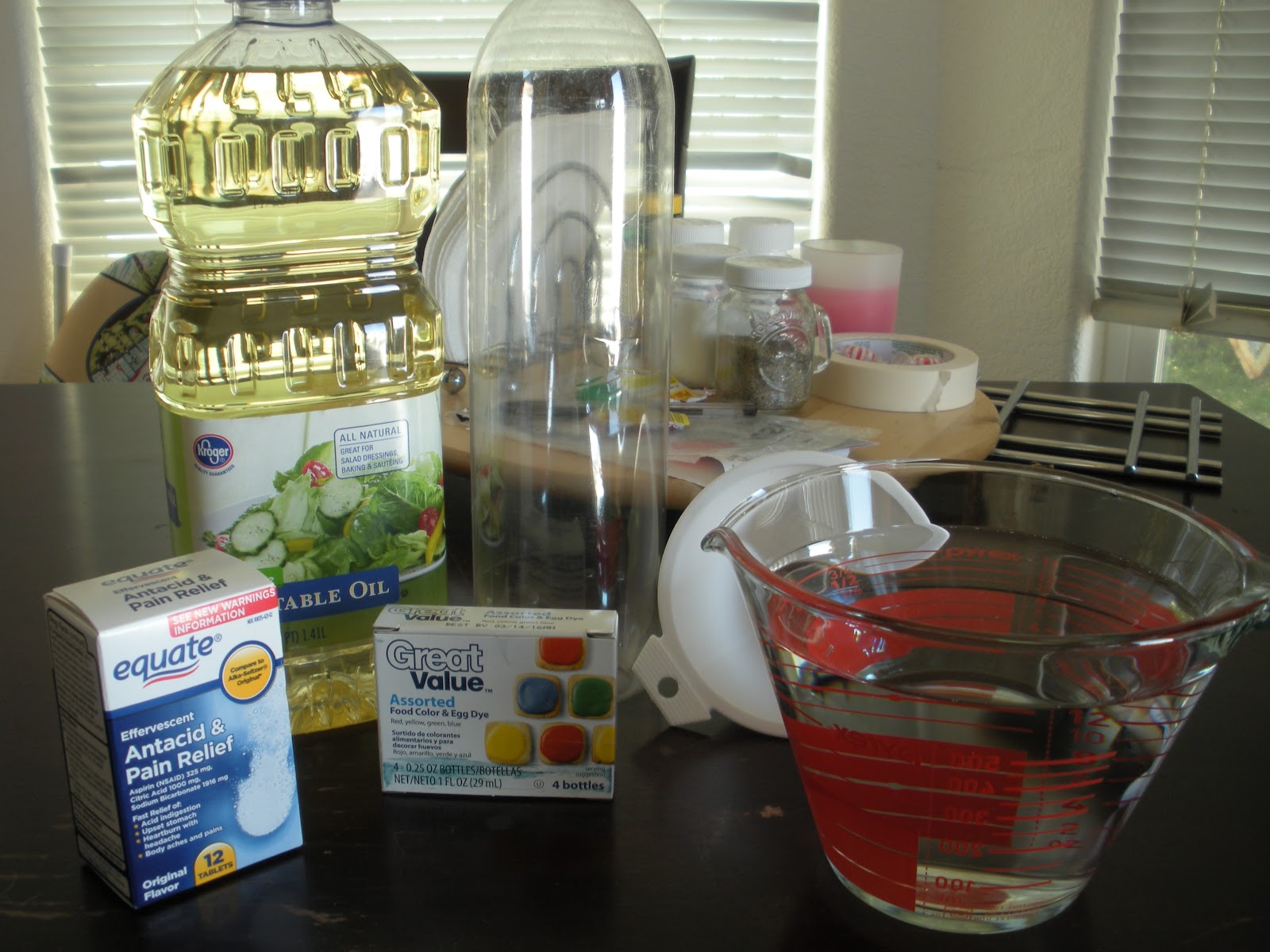 Life & Creations Lava Lamp