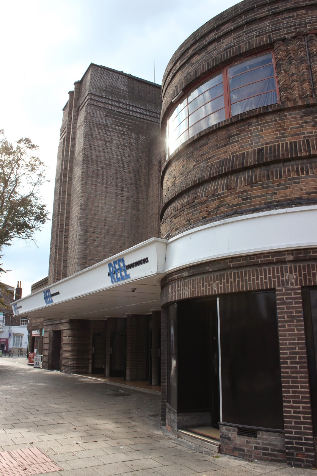 ANTECEDENT ARCHITECTURE York Odeon Cinema, Blossom Street, York, 1937