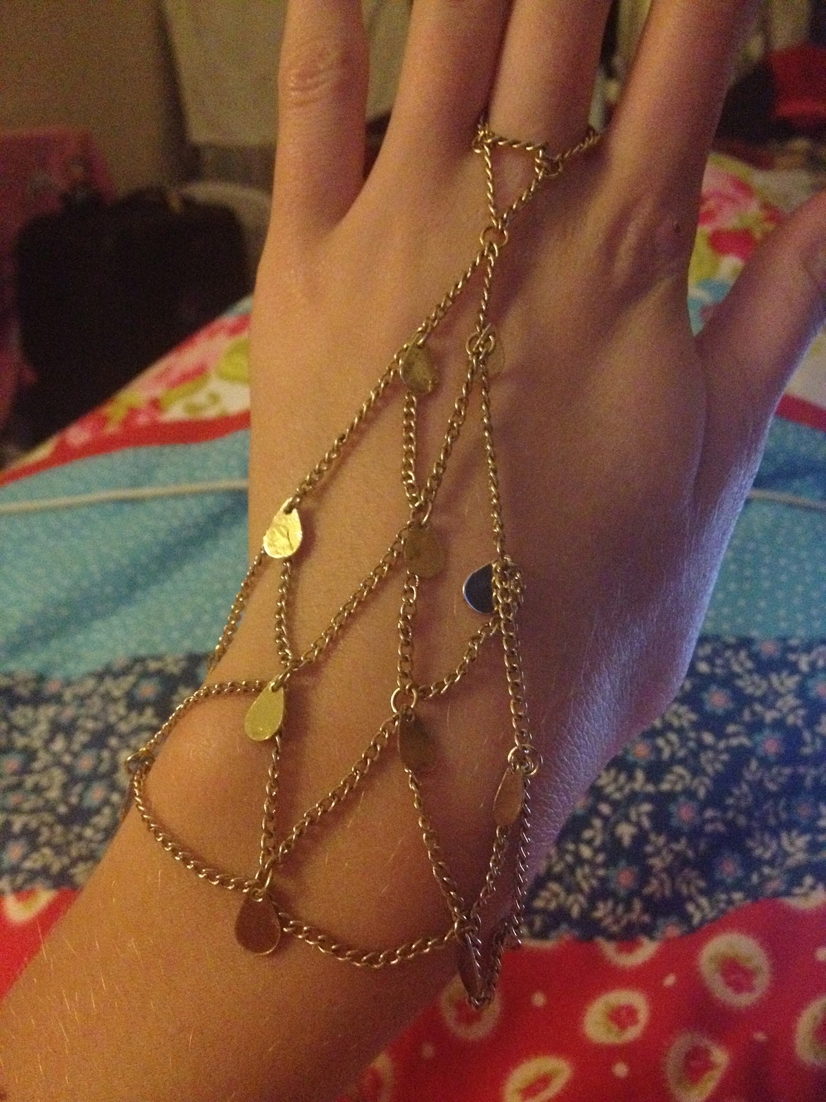 Stray Closet Trending Hand Chains