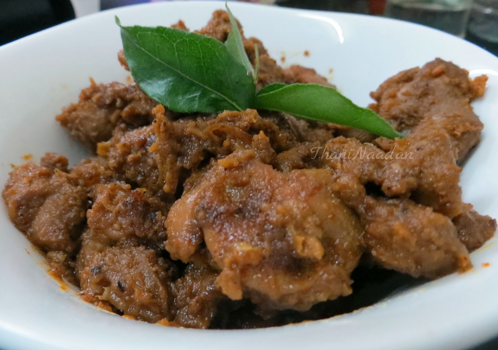 Chicken gizzard and liver fry (Vattum Karalum) Thani Naadan