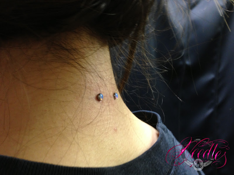 Fresh Surface with Anatometal Titanium HP 4mm Light Blue Opal Bezel  title=