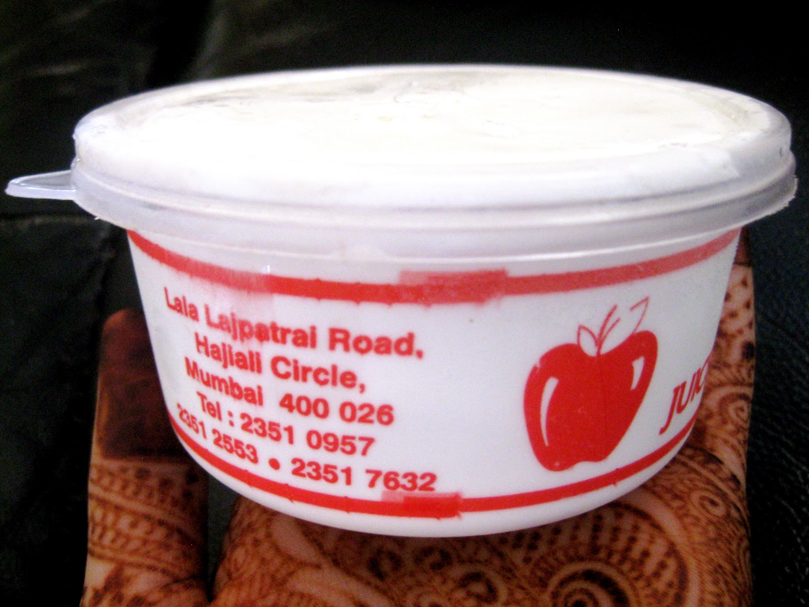 The Dining Devi Traveling Devi Mumbai Highlights Hidden Sweets Sitaphal cream (custard apple cream) is an extremely easy & tasty dessert which i came across at haji ali juice center in haji ali, mumbai. the dining devi traveling devi mumbai highlights hidden sweets