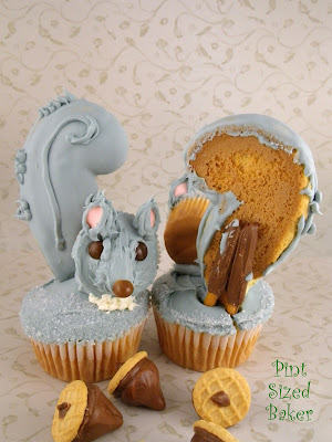 Katniss' Squirrel Cupcakes 4 PS+Squirlls+046