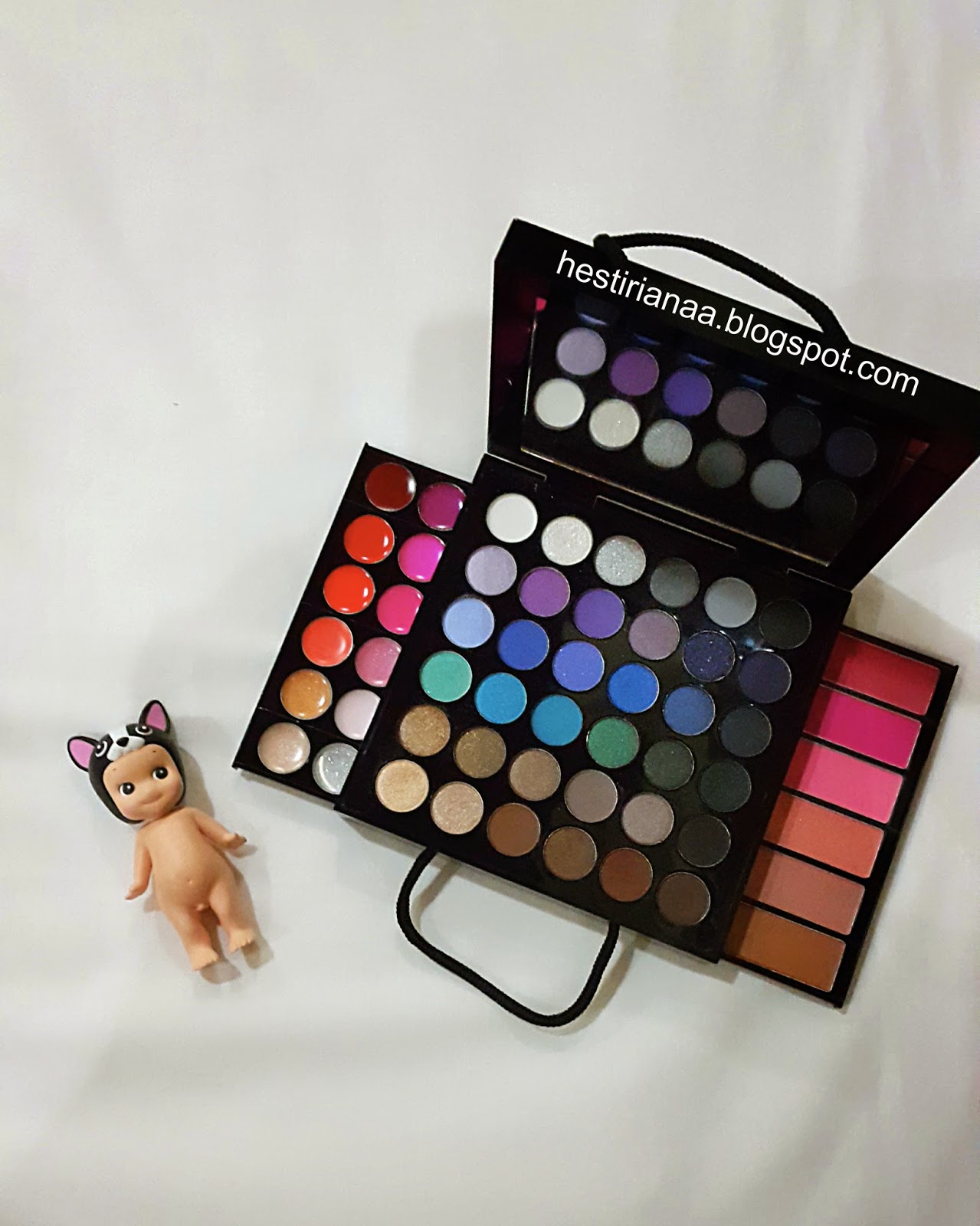 HESTI'S BEAUTY JOURNAL (Review) Sephora Medium Shopping Bag Makeup