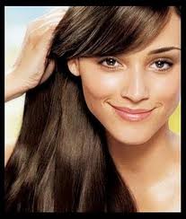 aku menyesal: Tips Agar Rambut Berwarna Tetap Sehat