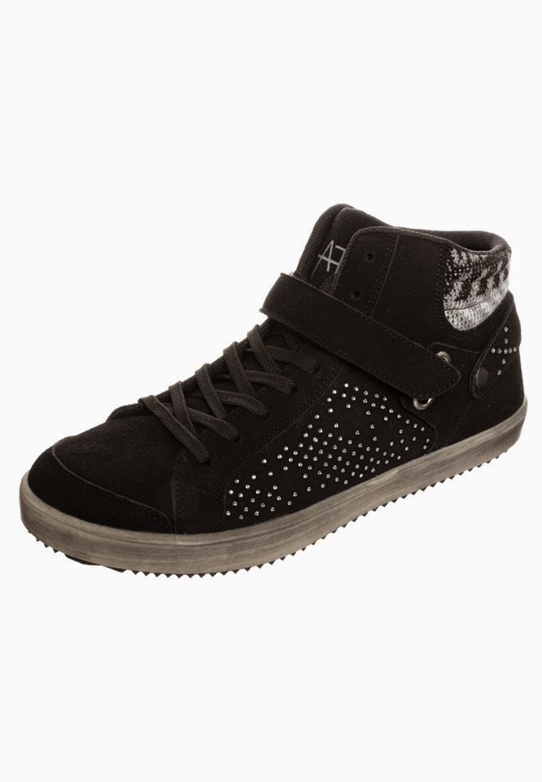 http://www.zalando.se/anna-field-hoega-sneakers-svart-an611s00h-q11.html