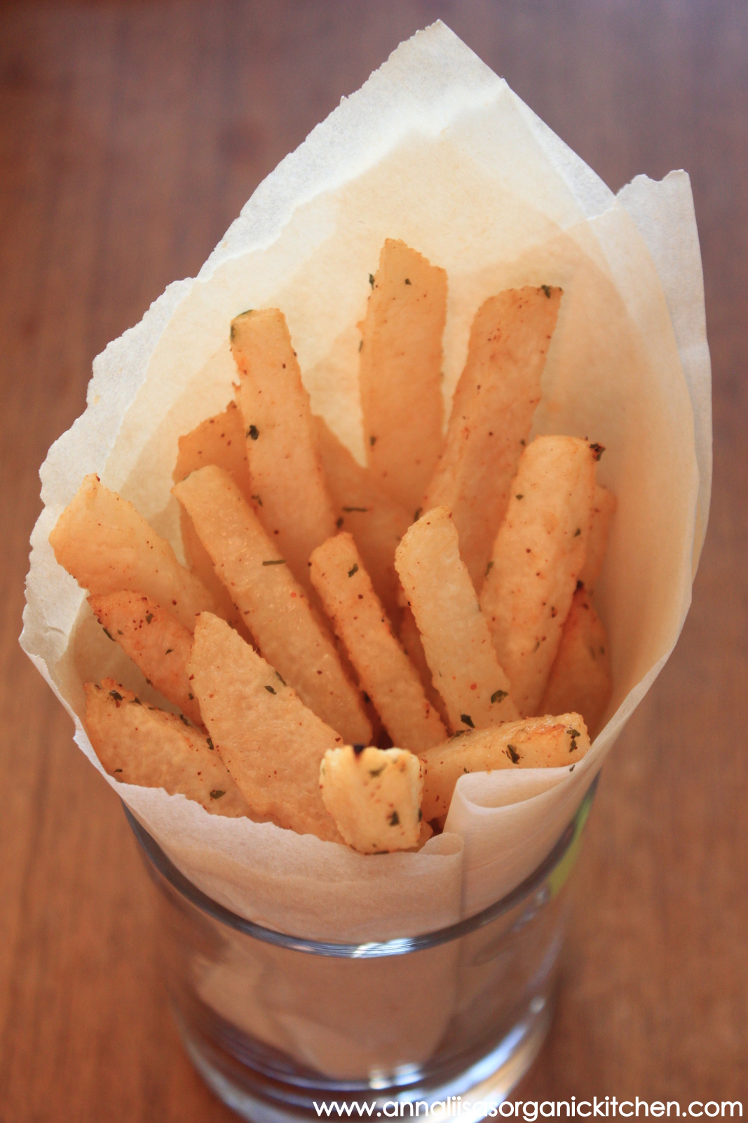 Baked Lime, Cilantro and Chili Infused Jicama Fries + Health Benefits