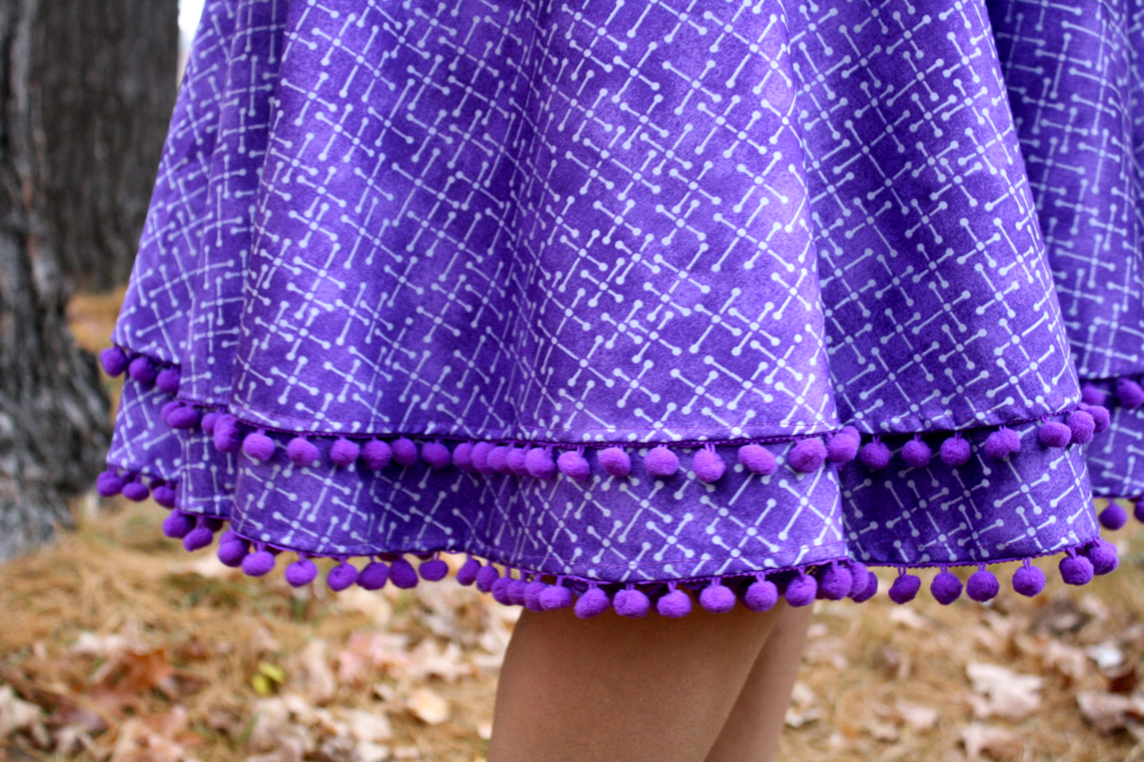 Gertie's New Blog for Better Sewing: Tutorial: Using Pom Pom Trim