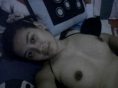 Foto Bugil Mira Memek Mulus Toket Kencang