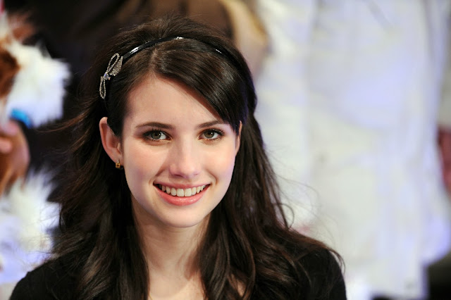 Emma Roberts Wallpapers Free Download