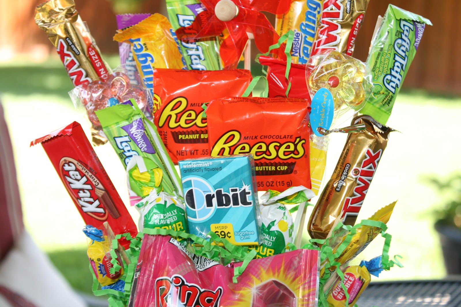 everything to entertain Candy Bouquet