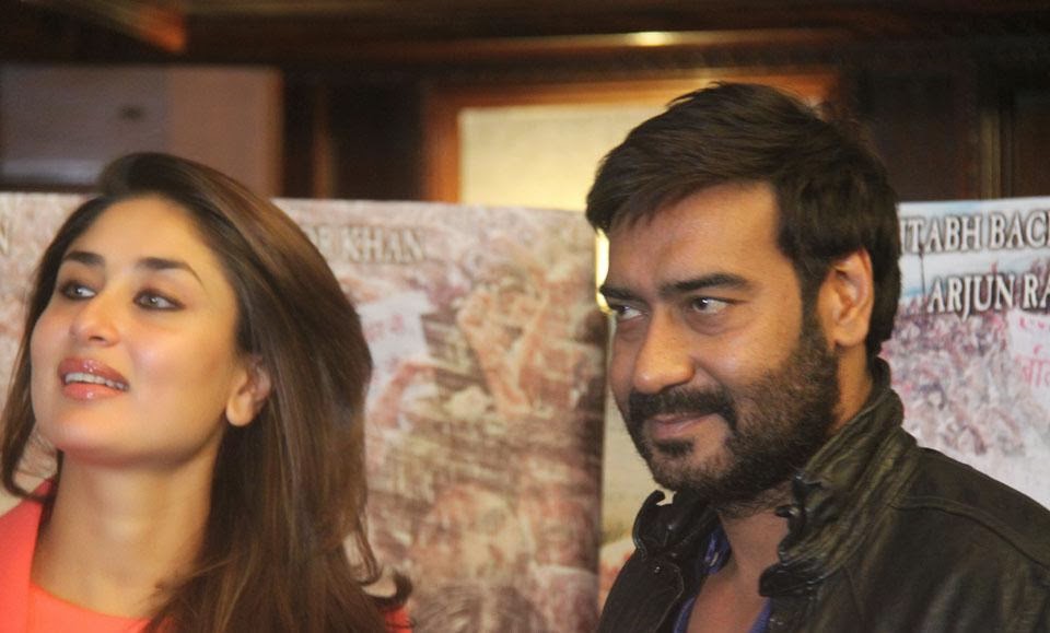 Ajey Devgon & Kareena Kapoor Coulpe Free HD Wallpapers Download 