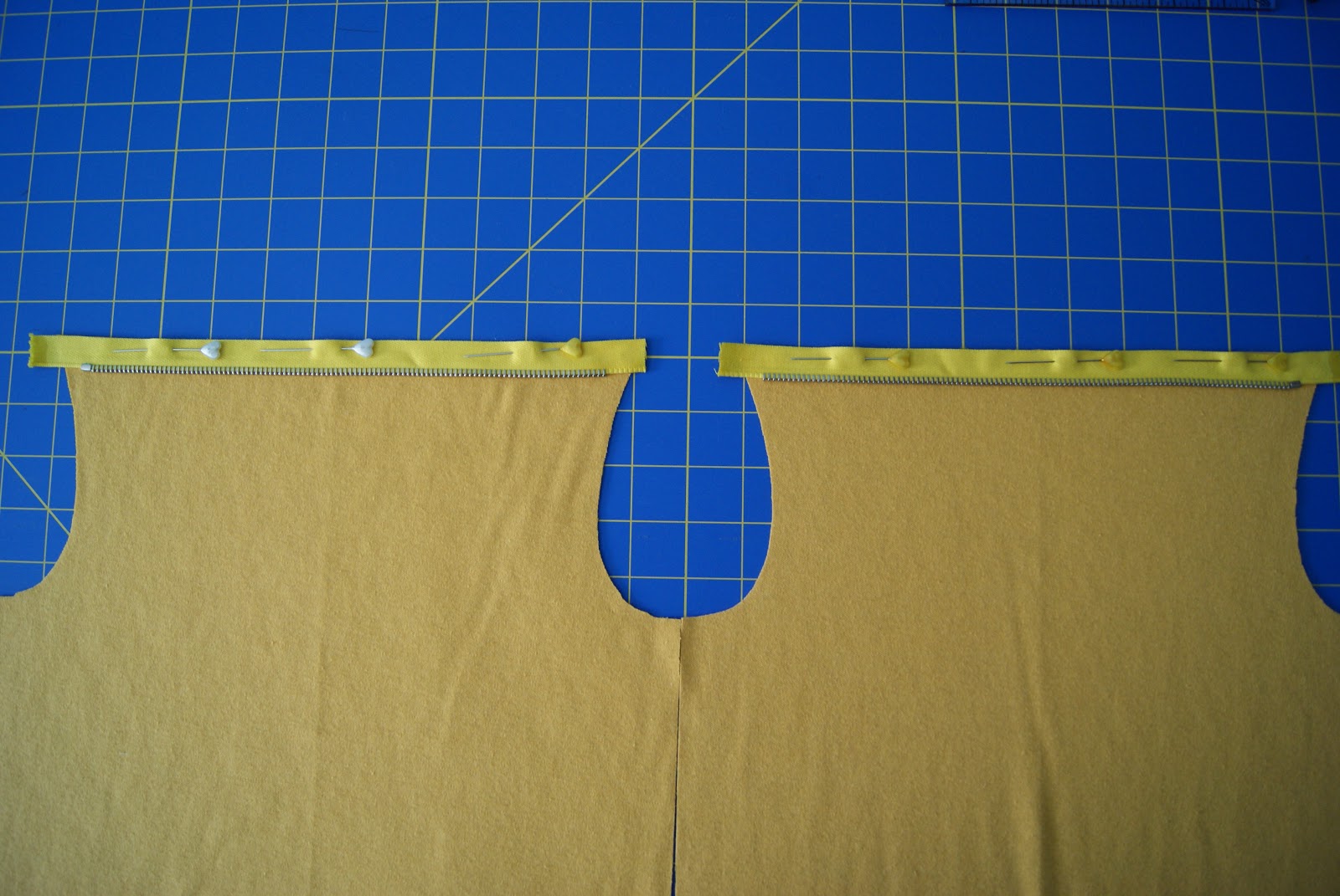 how to use necktie with zipper