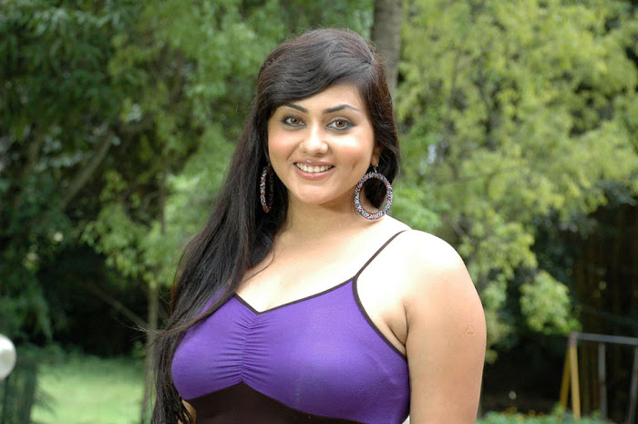 namitha new from love college, namitha