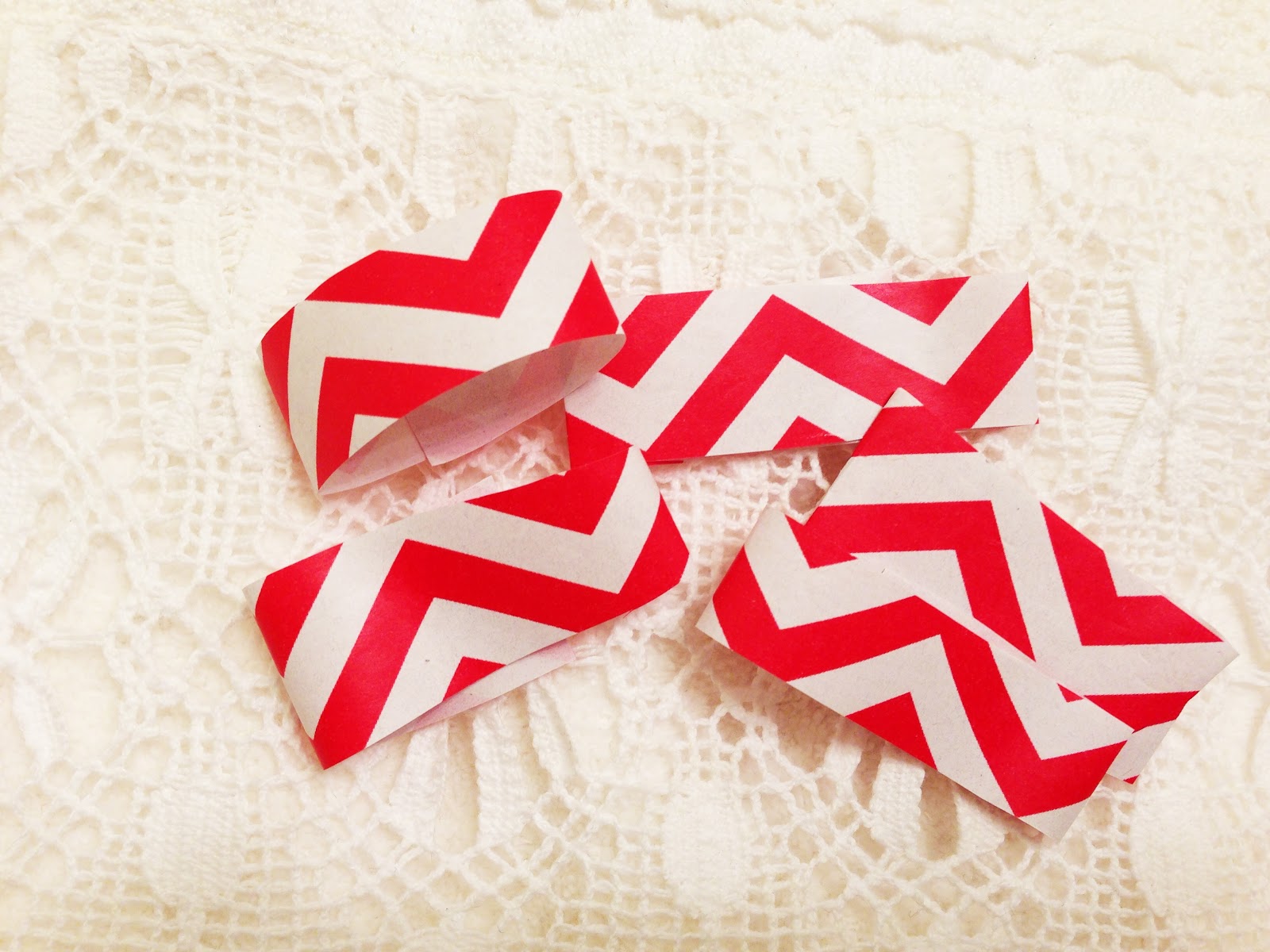 Little Red Bowtalk Leftover Wrapping Paper Ideas