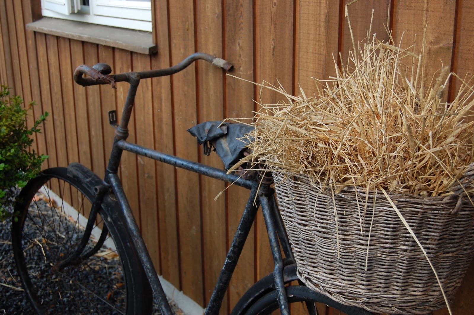 Myggestikket................. Lille cykel til pynt