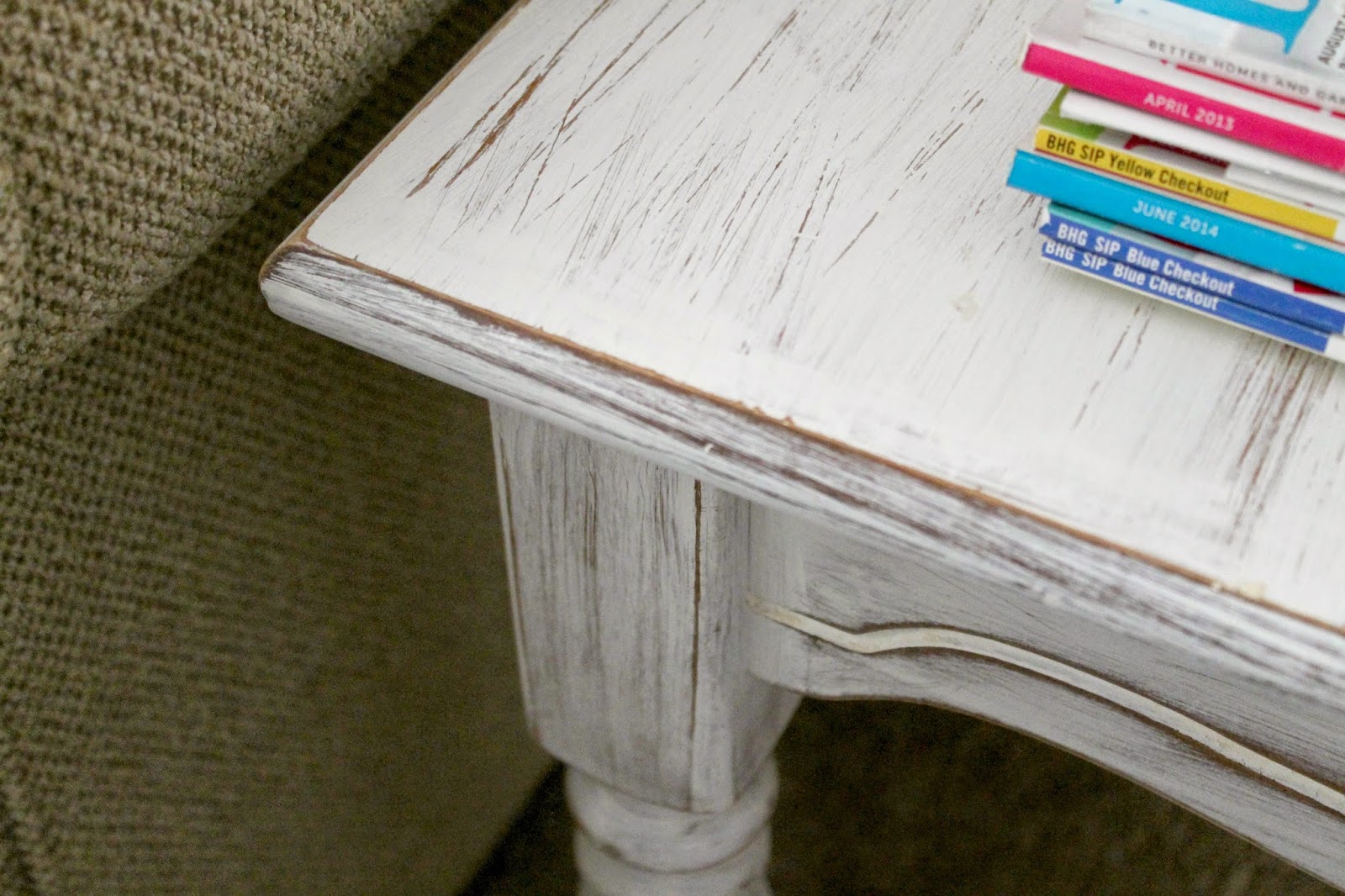 Grace Lee Cottage Refreshing our Living Room Tables with Chalk Paint