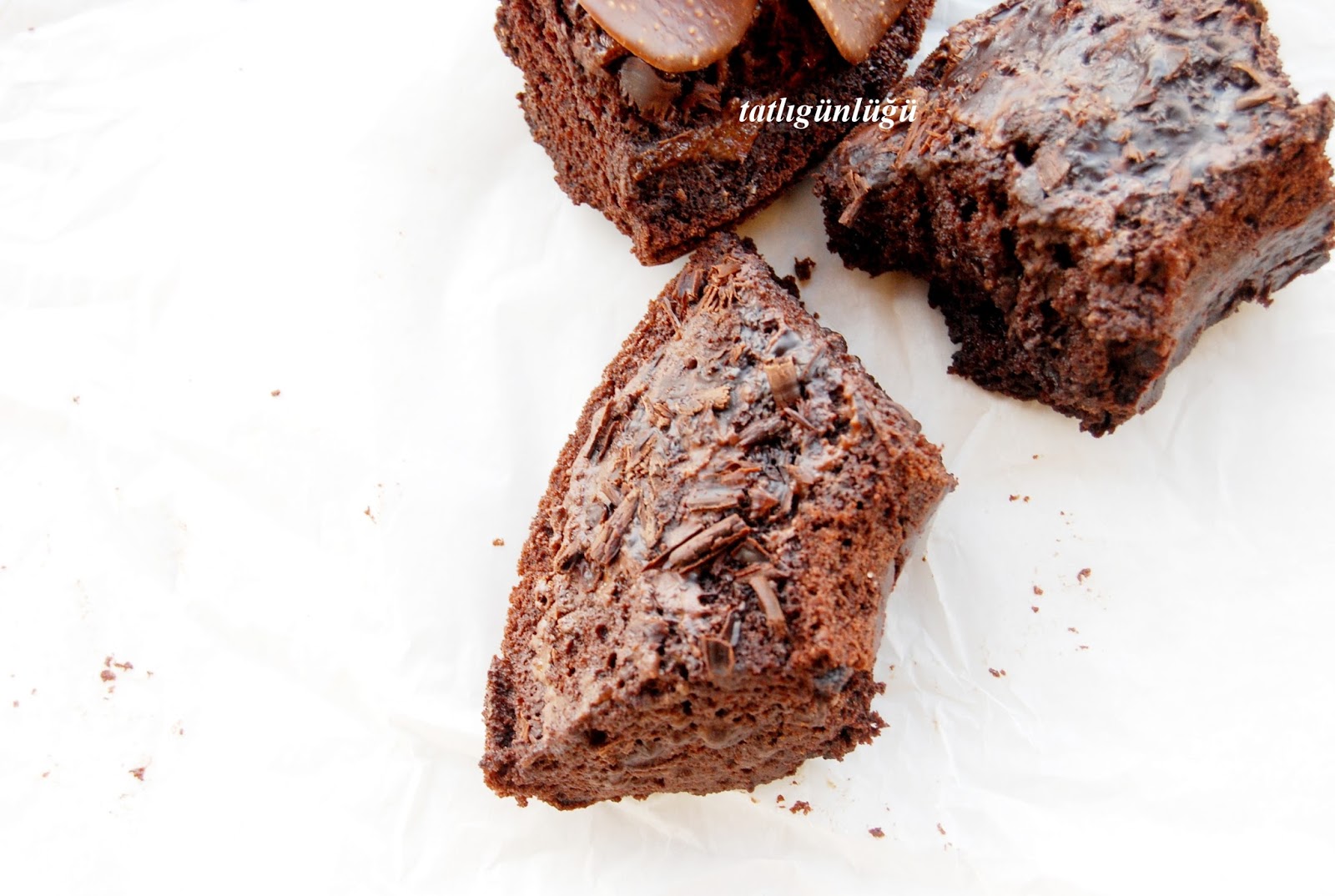 Melike�nin Tatlı Günlüğü ÇİKOLATALI ISLAK KEK