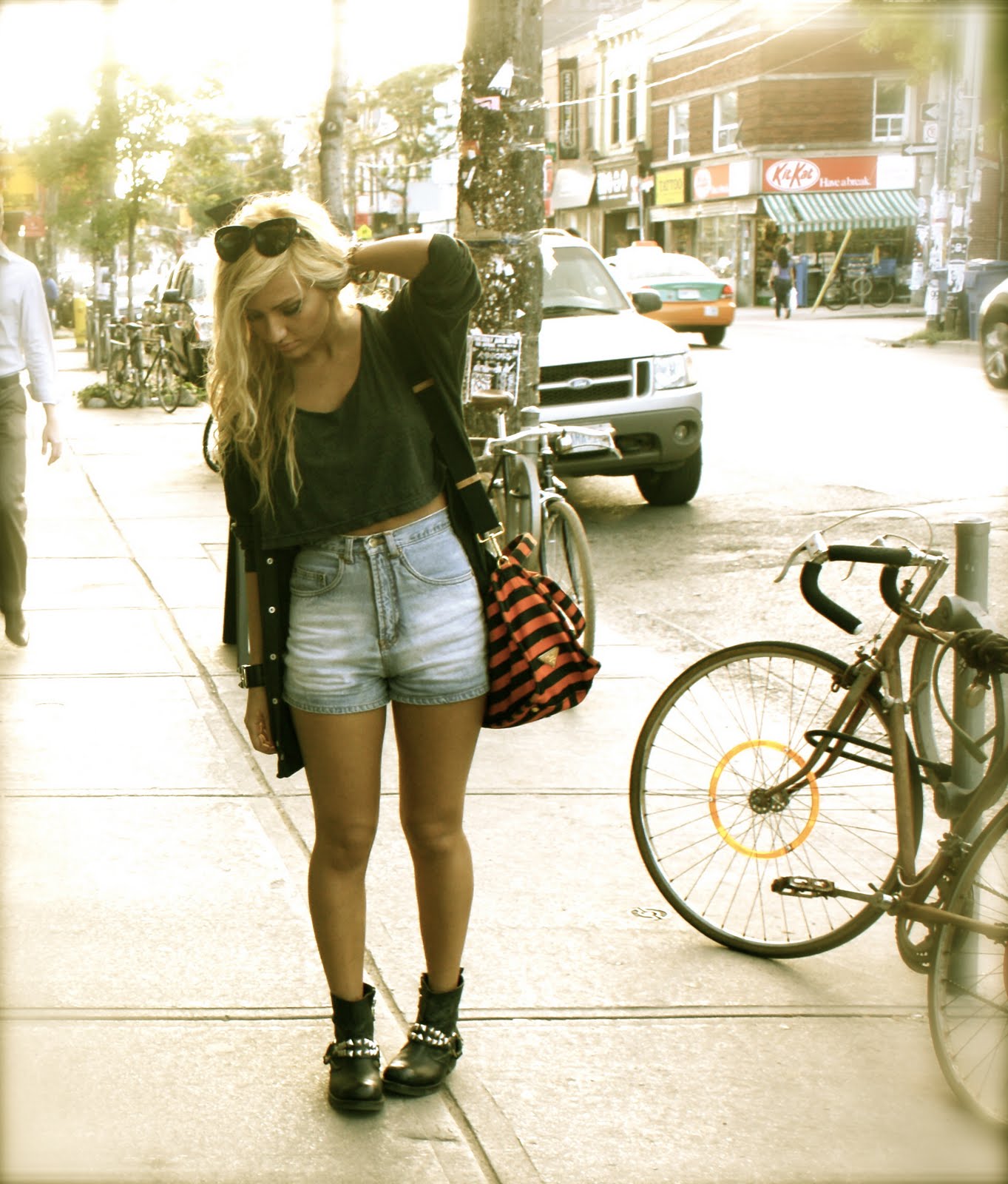 Buttercuptrend: August 2011