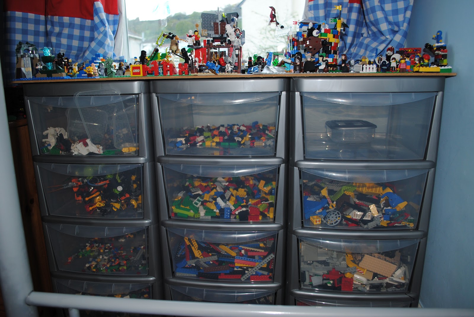 Caught My Eye: Lego Storage Solution